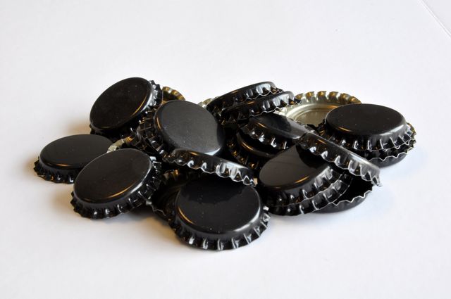 Bottle Caps, Black
